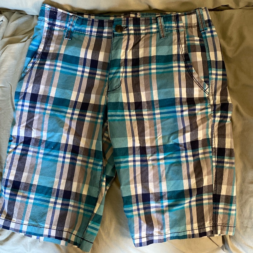 Arizona boys plaid shorts. Size 18 husky